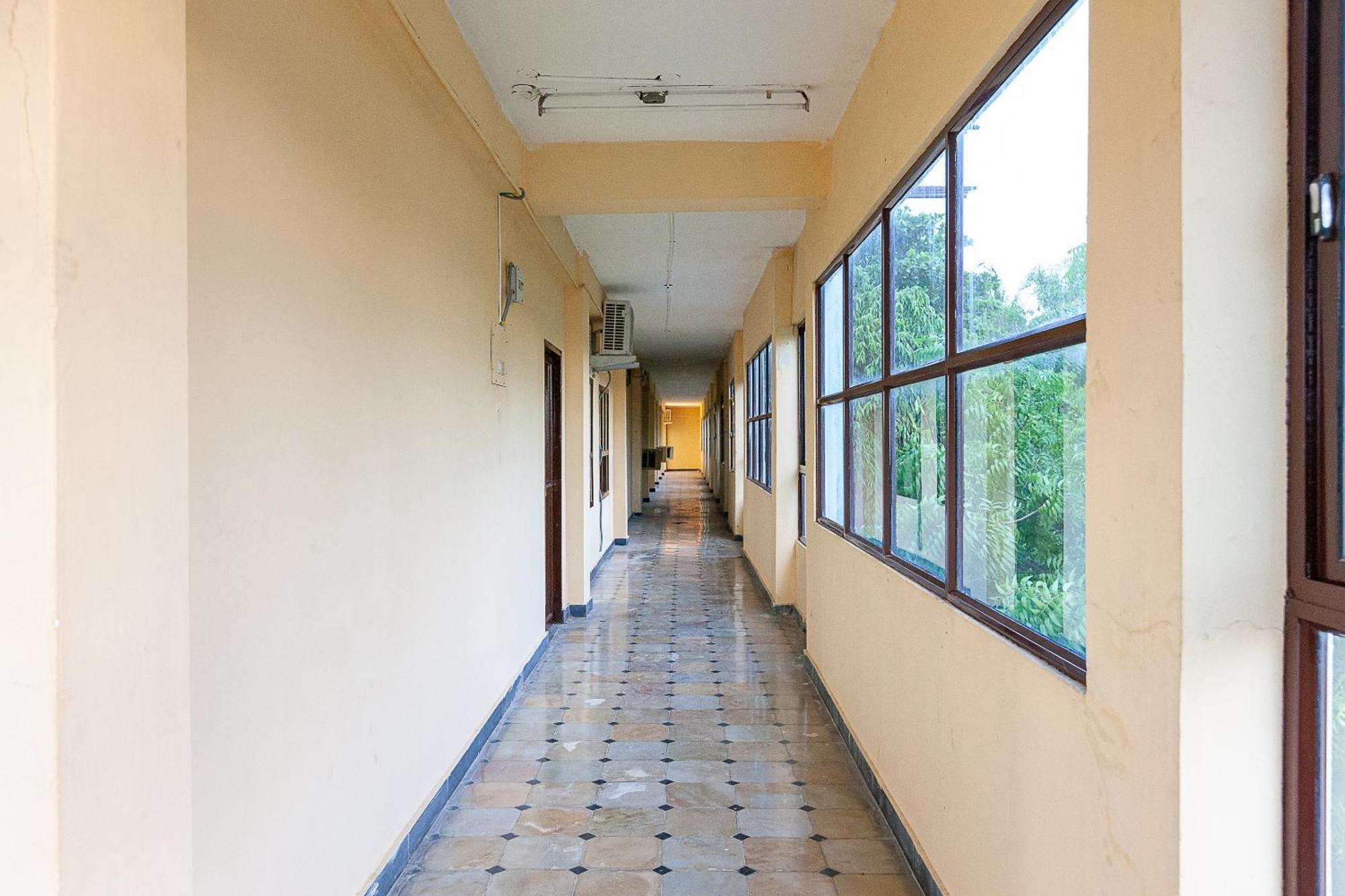 Collection O Ammayi Hotels & Resorts Tiruvannāmalai Esterno foto
