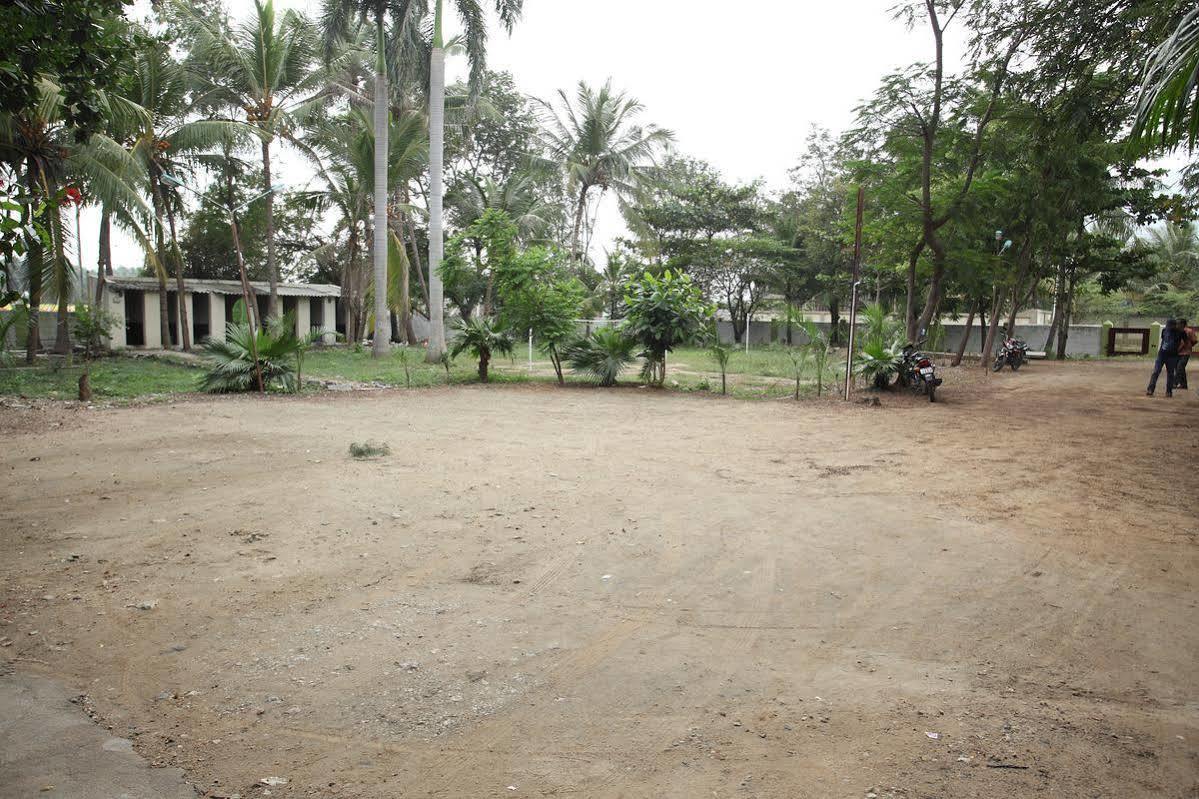 Collection O Ammayi Hotels & Resorts Tiruvannāmalai Esterno foto
